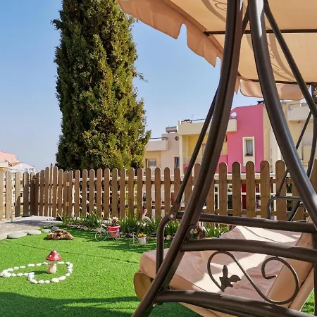 Nyaraló Evris House *