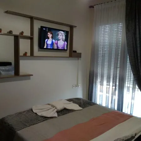 Evris House Nyaraló