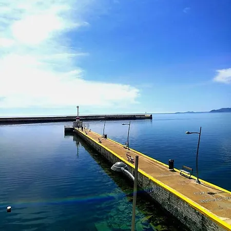 Evris House בית נופש