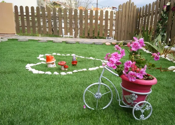 Evris House Semesterbostad *