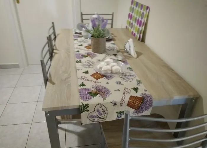 Evris House Semesterbostad