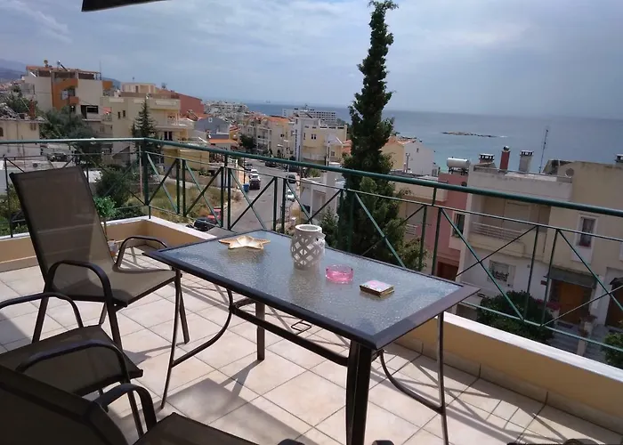 Semesterbostad Evris House