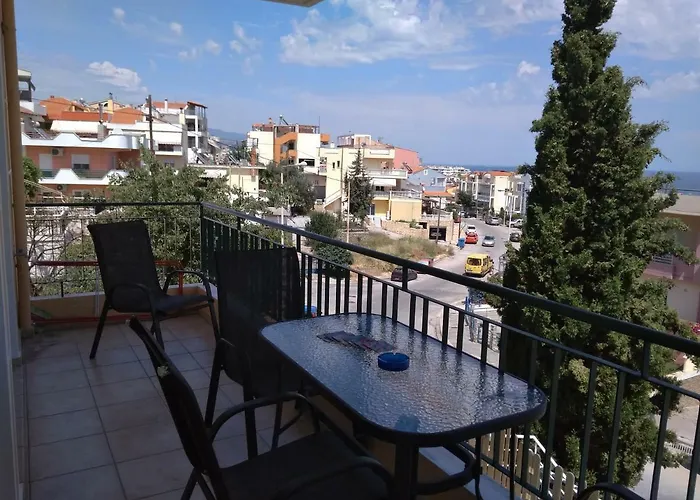 Semesterbostad Evris House